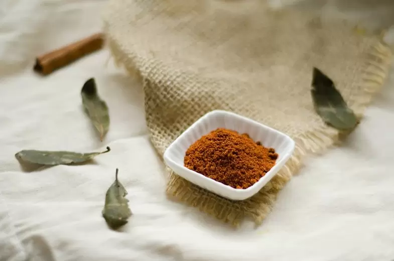 La cannelle est une épice utile qui contribue à l'équilibre de l'insuline dans le sang